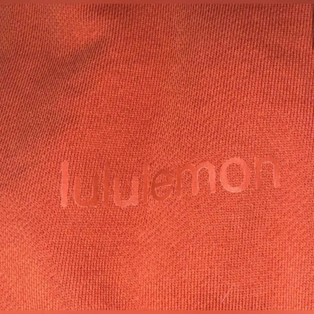 LULULEMON Relaxed Cropped Hoodie in Canyon Orange size 4 Womens